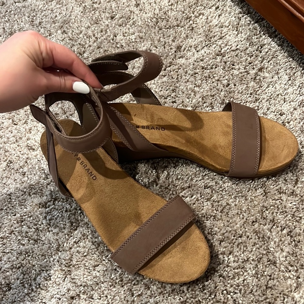 Lucky Brand brown wedge sandal
